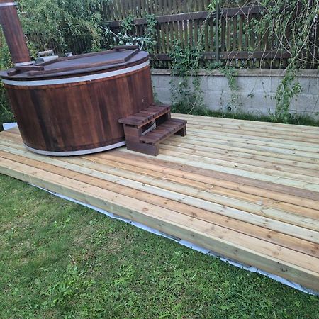 Chataudedka Sk - 4 Person - Bathtub Hrabusice Bagian luar foto